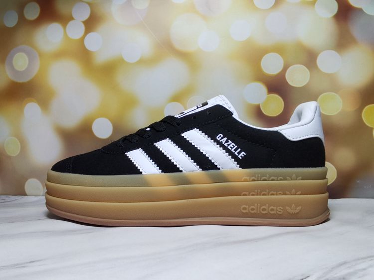 chaussures adidas noir blanc brun