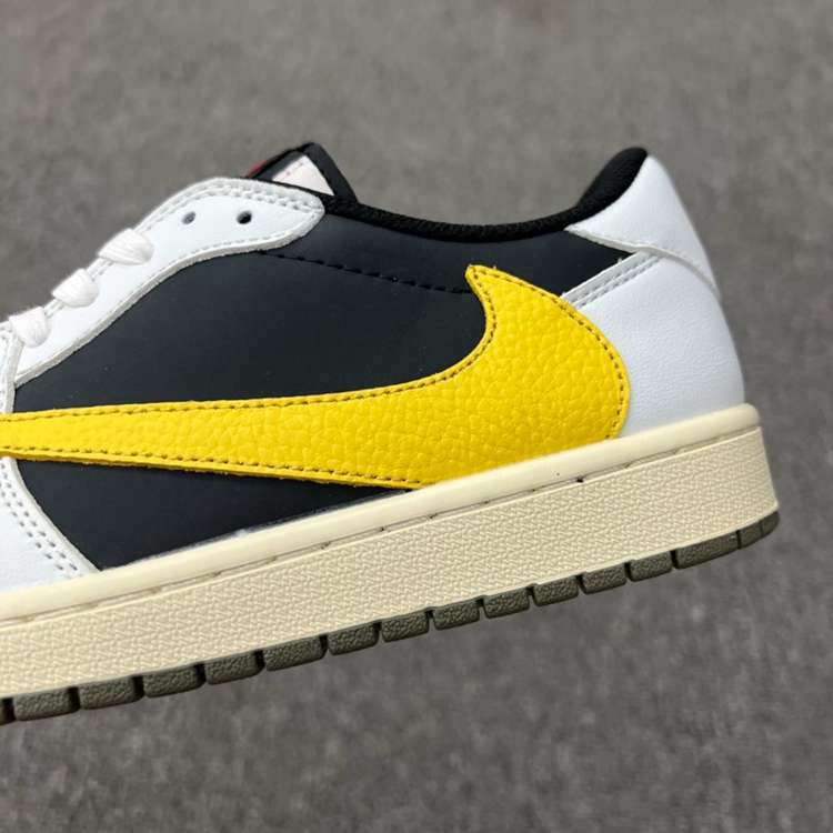 travis scott x air jordan 1 low noir aune crochet