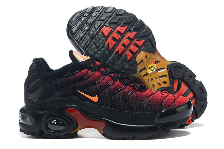 nike tn enfant kiffeur,junior air max plus 3