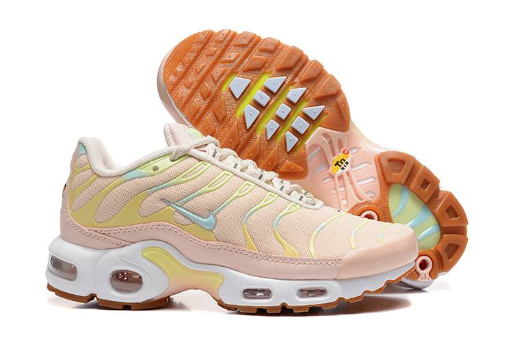 nike tn femme blanche,femmes nike air max plus