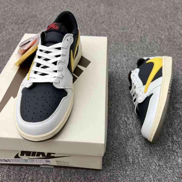 travis scott x air jordan 1 low noir aune crochet