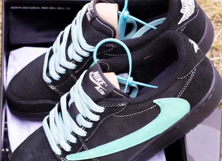 travis scott x air jordan 1 low par tiffany crochet